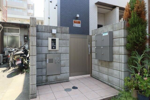 エントランス