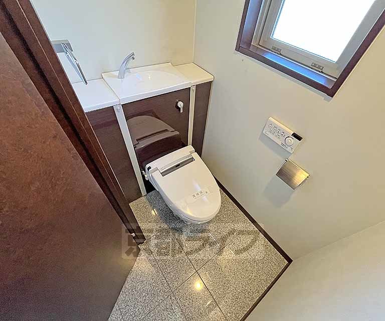 ベラジオ五条堀川のトイレ写真