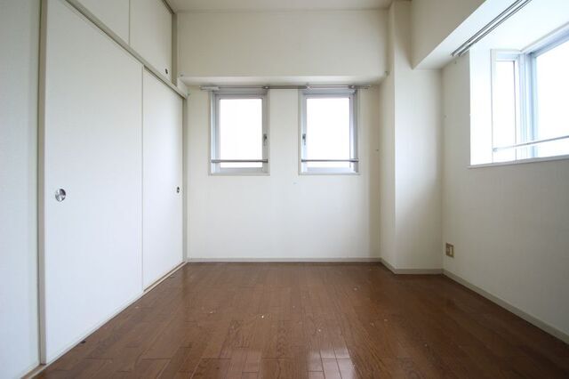 グランドール藤ヶ丘東の居間写真