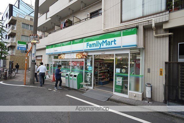 コンビニ　ファミリーマート　市谷台町店（コンビニ）まで389m