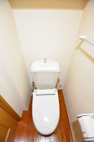 トイレ　シンプルで使いやすいトイレです