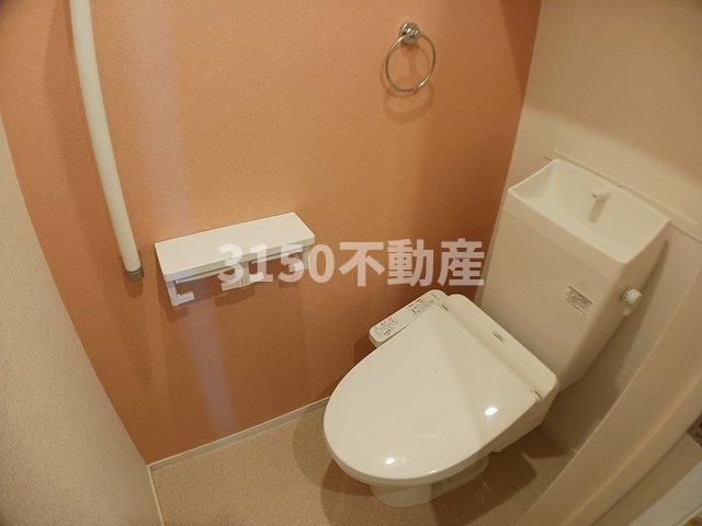 トイレ　シンプルで使いやすいトイレです