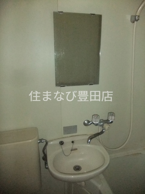 洗面設備　同型別部屋写真