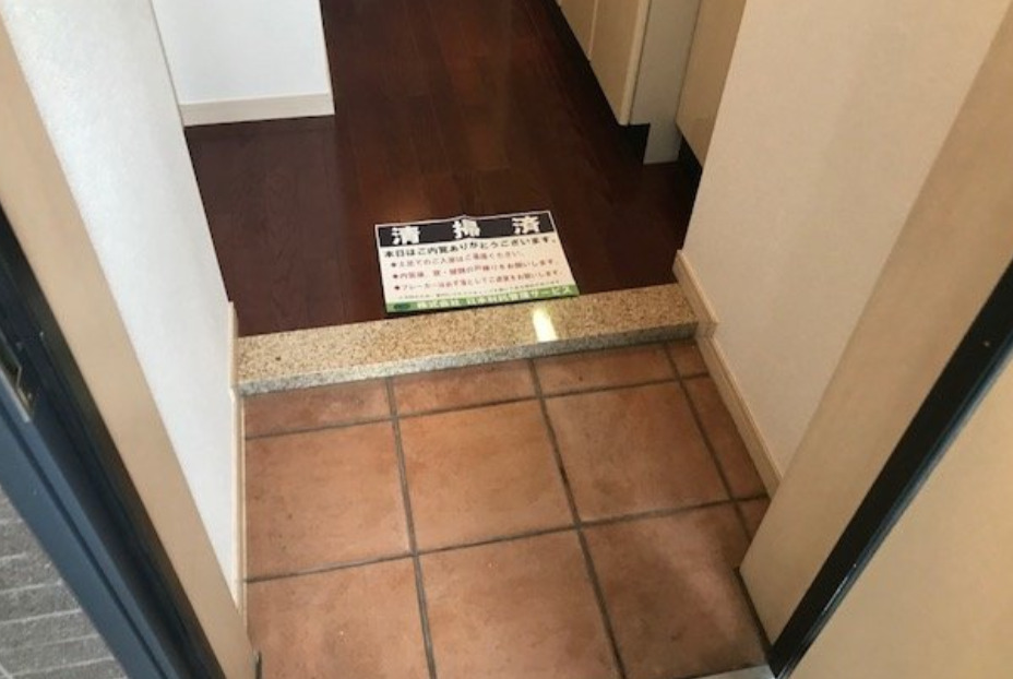 玄関