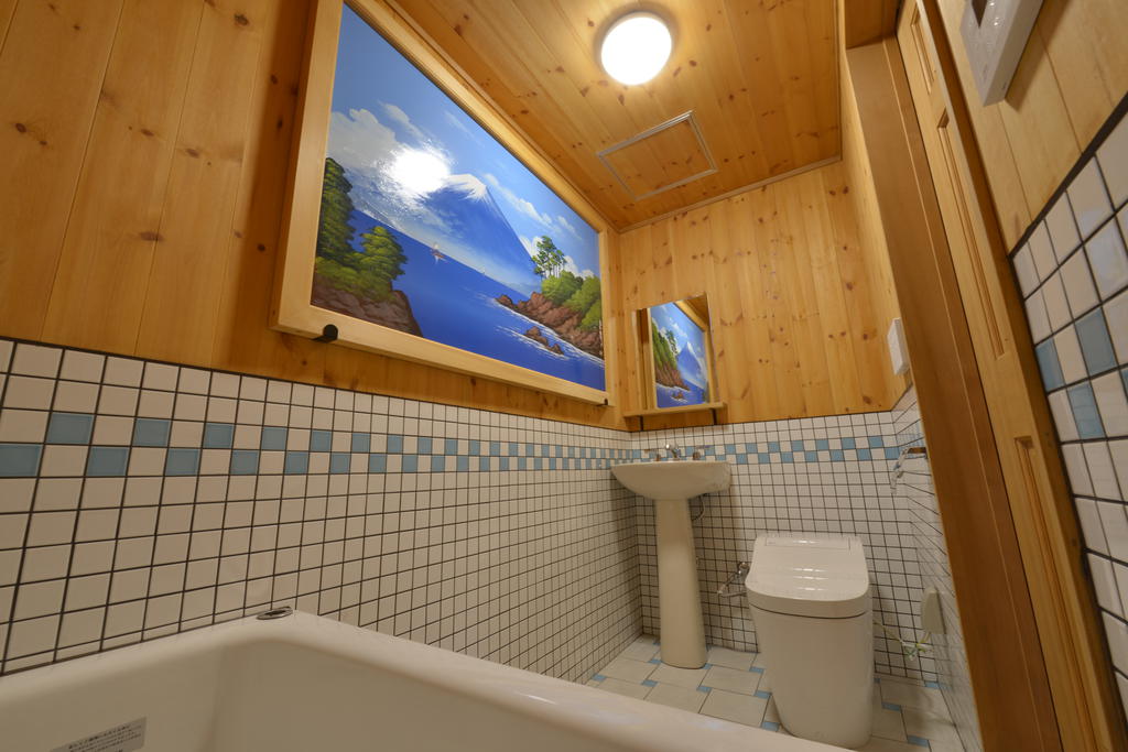 トイレ　トイレはアラウーノです