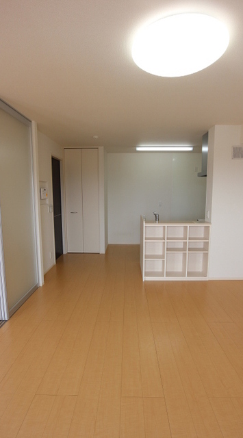 居室・リビング　Ｂ２０２　ＬＤＫ１３．５帖