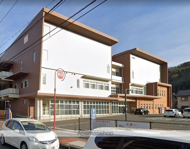役所　下関市勝山支所（役所）まで577m