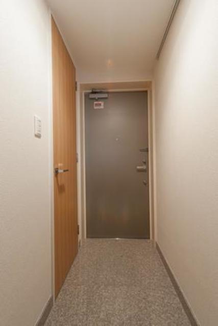 ユニゾンタワーの玄関写真