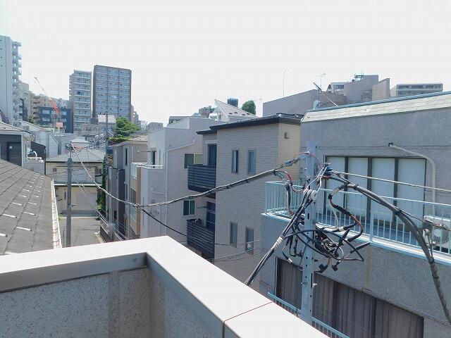 眺望　※別部屋参考写真・３０１号室からの眺望です※