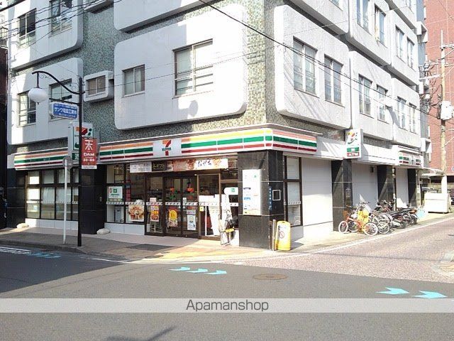 コンビニ　セブンイレブン山之口（コンビニ）まで350m