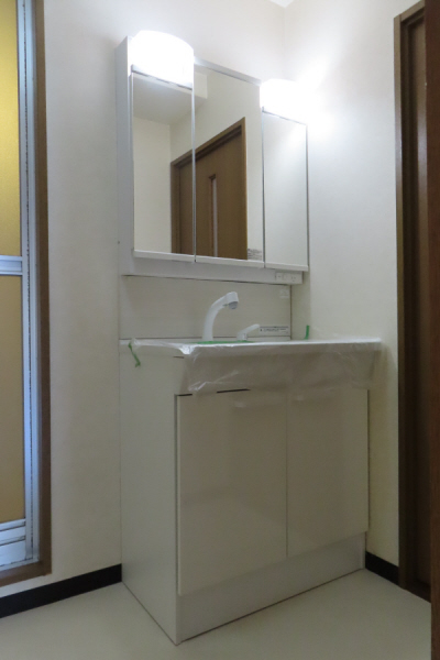 洗面設備　シャンプードレッサー