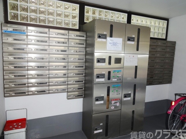 その他共有部分　宅配ＢＯＸ完備しています！！