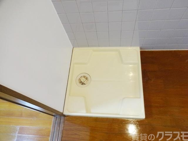 洗面設備　洗濯機はここにどうぞ。