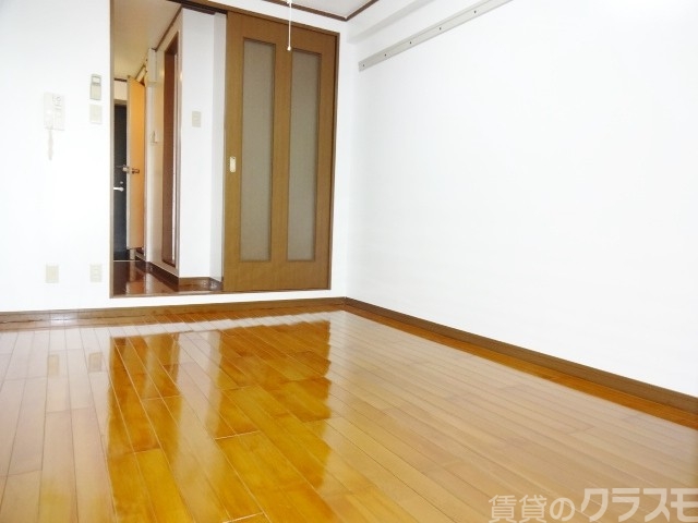 居室・リビング　広めのお部屋になります。