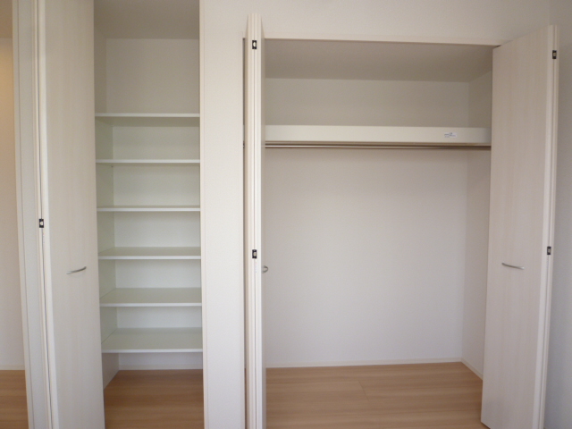 収納　クローゼット