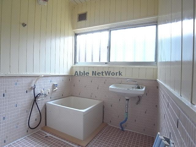 バス・シャワールーム　浴室