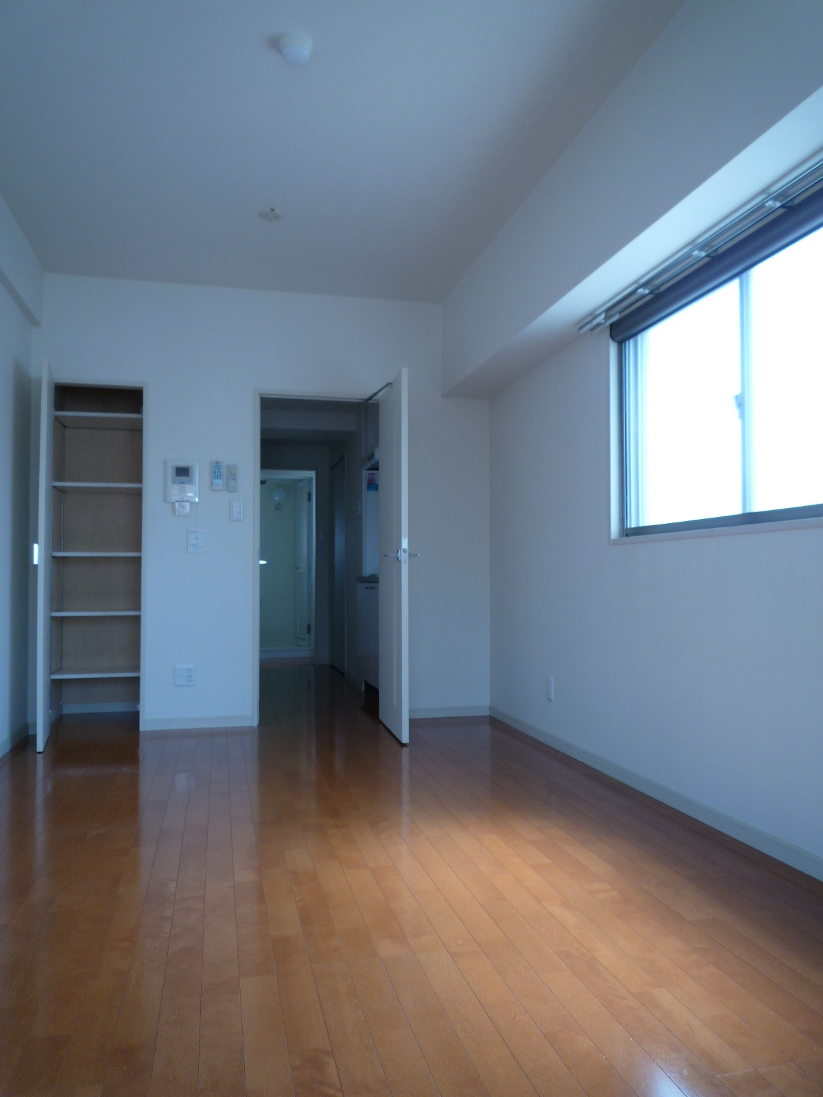 居室・リビング　角部屋！