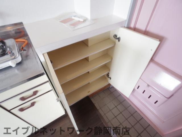 玄関　シューズボックス付き