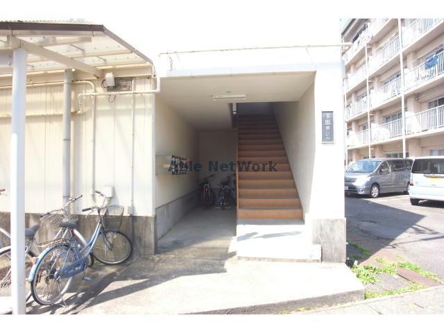 エントランス　エントランス部分