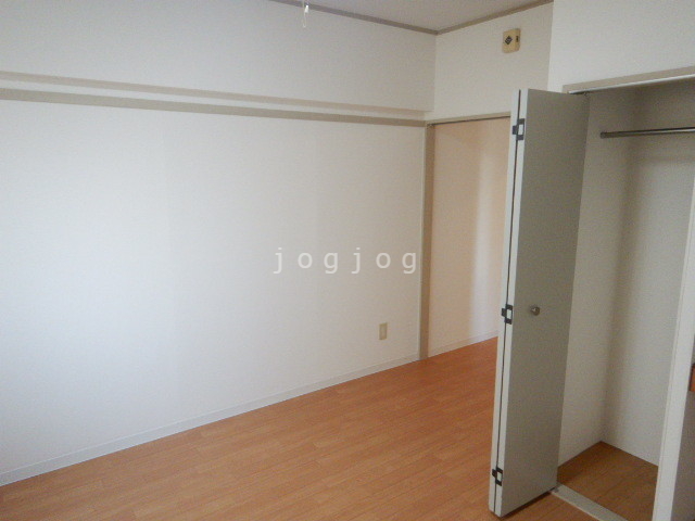 その他部屋・スペース　居間