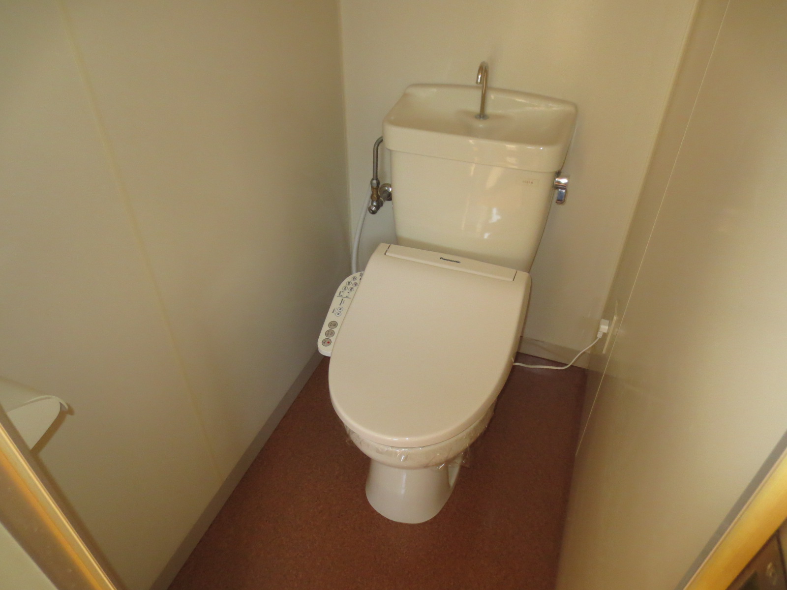 トイレ　インターネット無料！敷金礼金０円！仲介手数料不要！