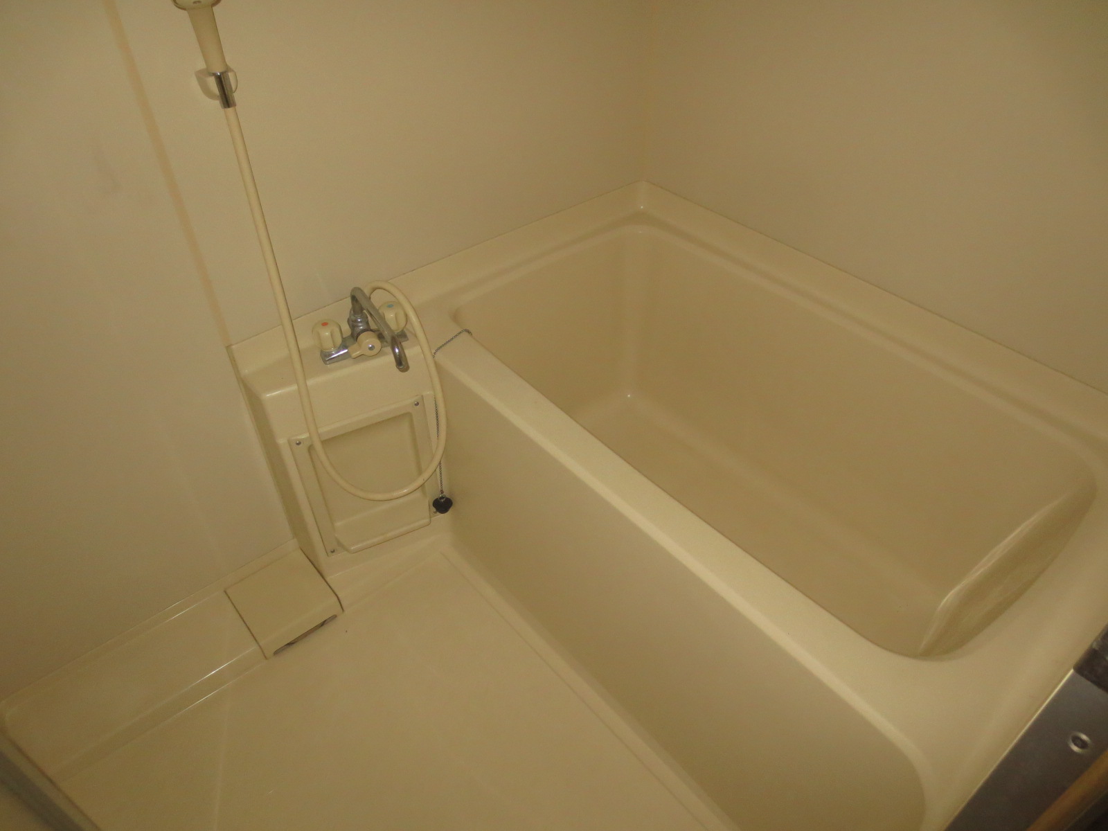 バス・シャワールーム　インターネット無料！敷金礼金０円！仲介手数料不要！