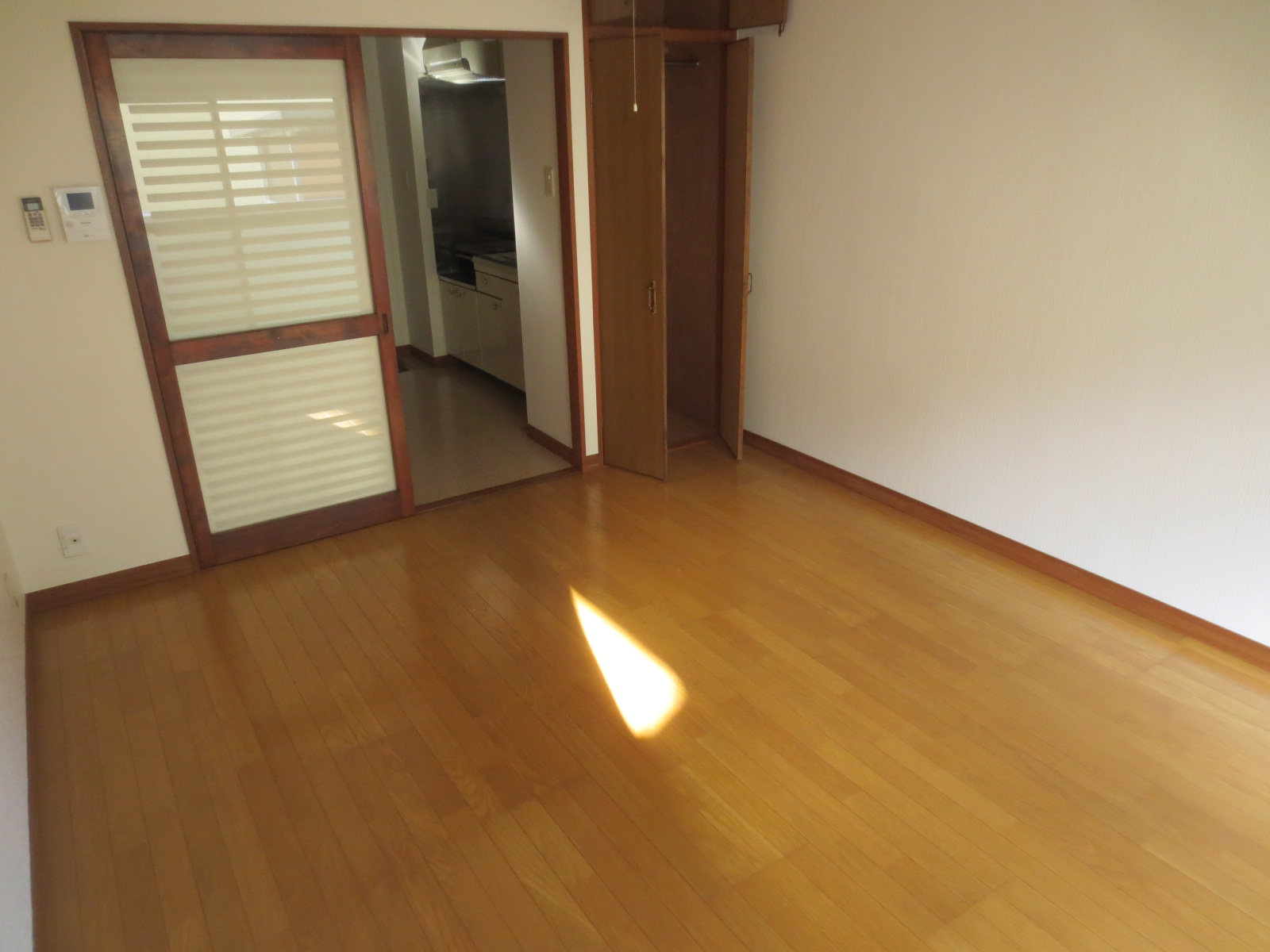 居室・リビング　インターネット無料！敷金礼金０円！仲介手数料不要！