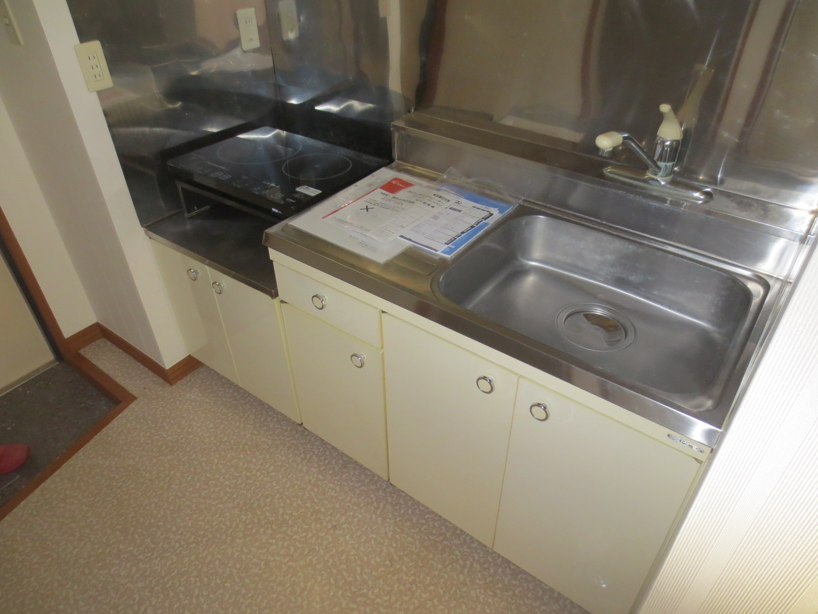 キッチン　インターネット無料！敷金礼金０円！仲介手数料不要！