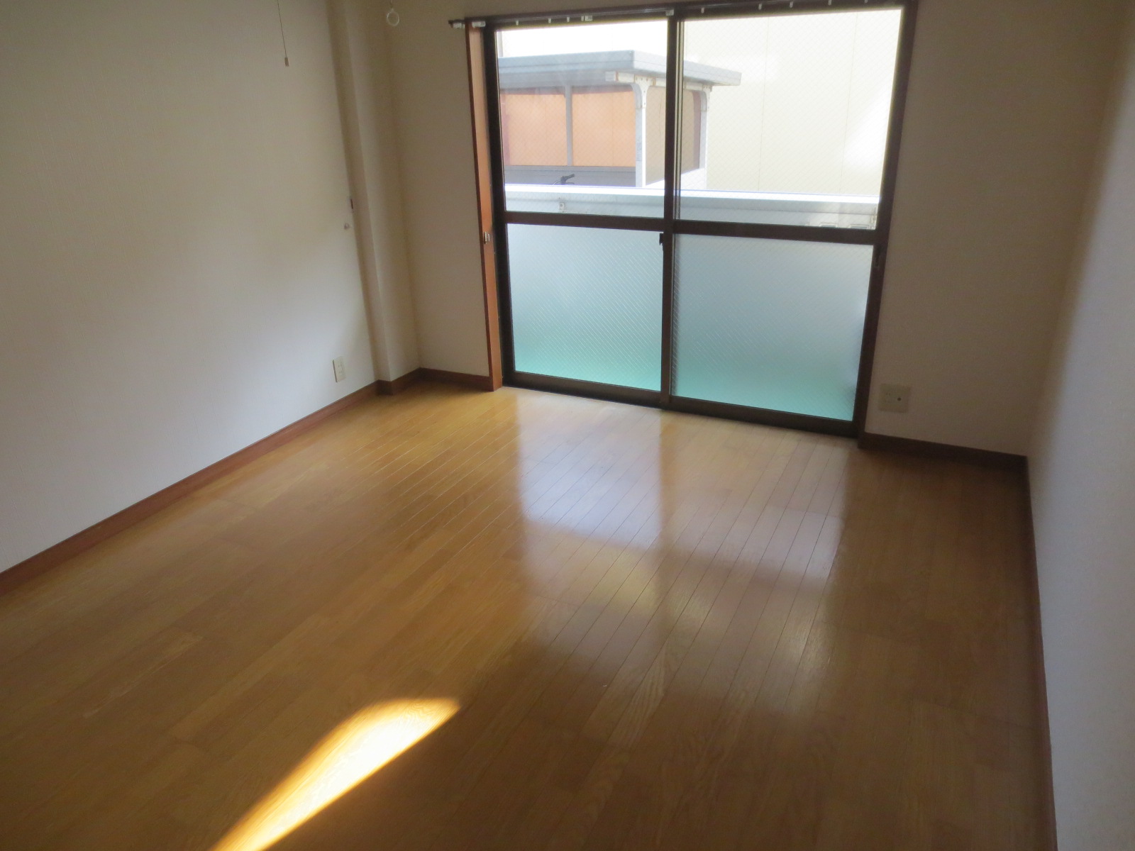 居室・リビング　インターネット無料！敷金礼金０円！仲介手数料不要！