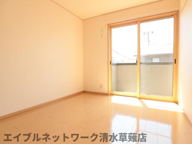居室・リビング　ゆったりとした居間です