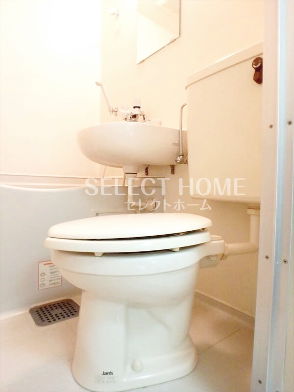 トイレ　トイレもきれいです