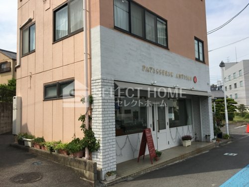 飲食店　パティスリーアルチザン（飲食店）まで502m