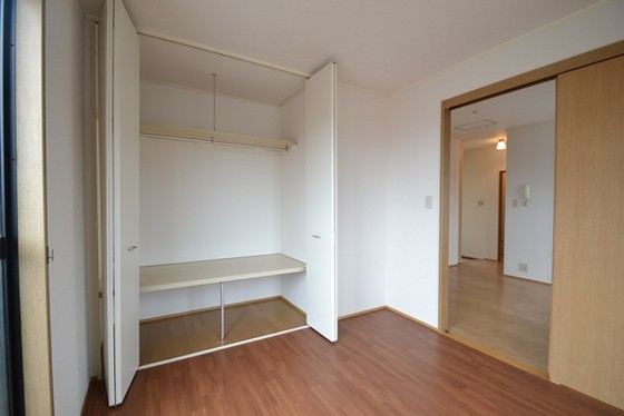 収納　※別部屋の写真です