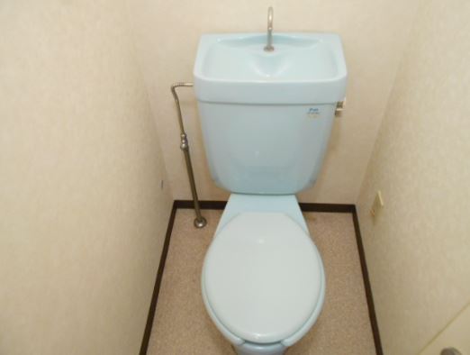 トイレ　※同物件、別部屋になります。