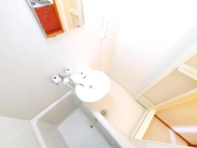 洗面設備　洗面所です