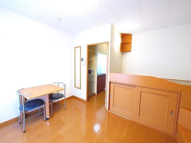 居室・リビング　使いやすい居間です