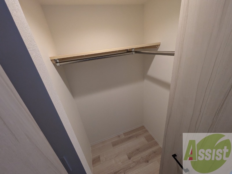 収納　寝室の収納になります。広々としてたくさん収納できます。