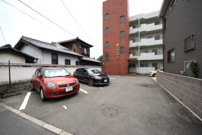 【第2せいざんの駐車場】