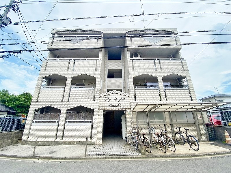 建物外観　★外観★