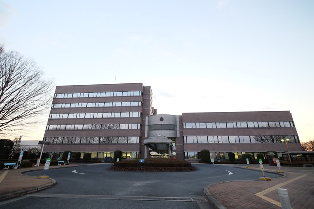 役所　鶴ヶ島市役所（役所）まで600m