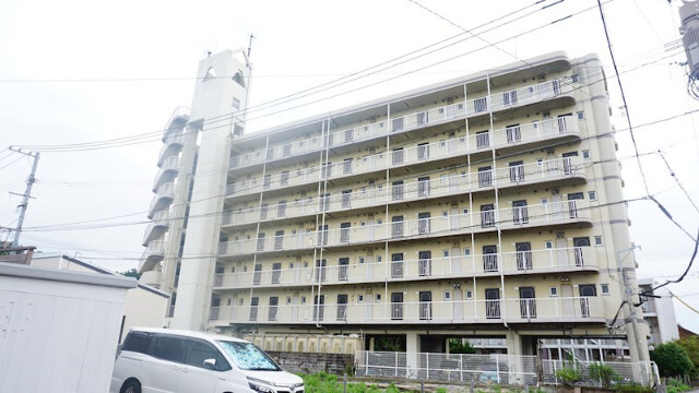 北九州市八幡西区東筑のマンションの建物外観