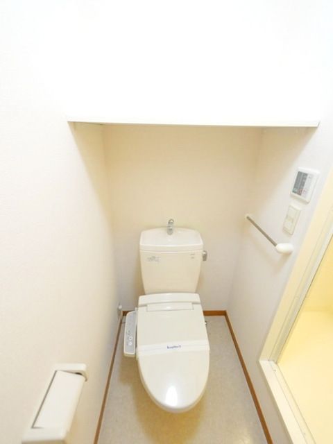 トイレ　★お問い合わせはタウンハウジング新百合ヶ丘店まで★