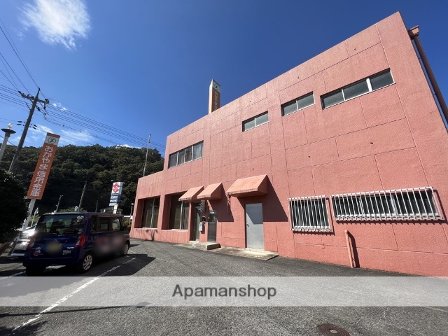 銀行　おかやま信用金庫金川支店（銀行）まで1417m