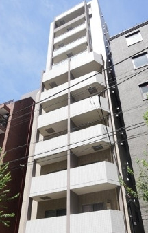 【千代田区一番町のマンションの建物外観】