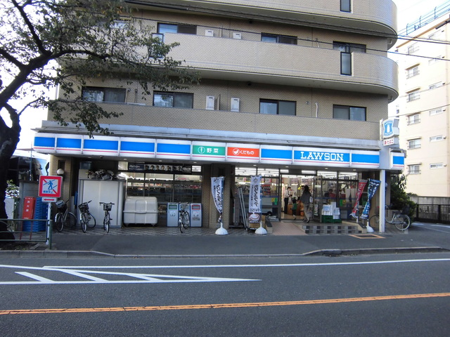 コンビニ　ローソン江古田1丁目店（コンビニ）まで230m