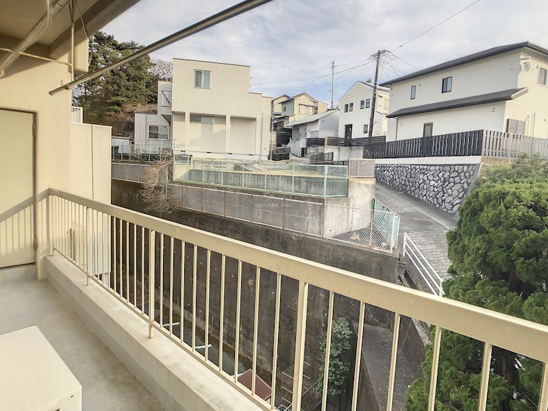 バルコニー　日当たり良好♪