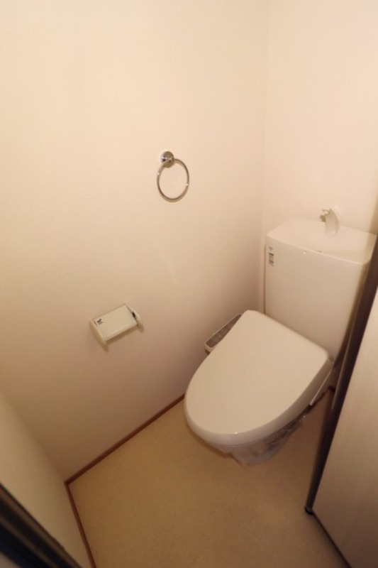 トイレ　図面と現状に相違がある場合には現状を優先