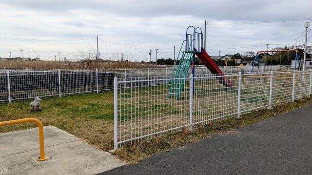 公園　西山公園（公園）まで350m