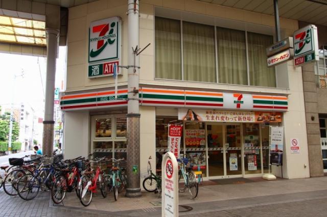 コンビニ　セブンイレブン高松丸亀町（コンビニ）まで130m