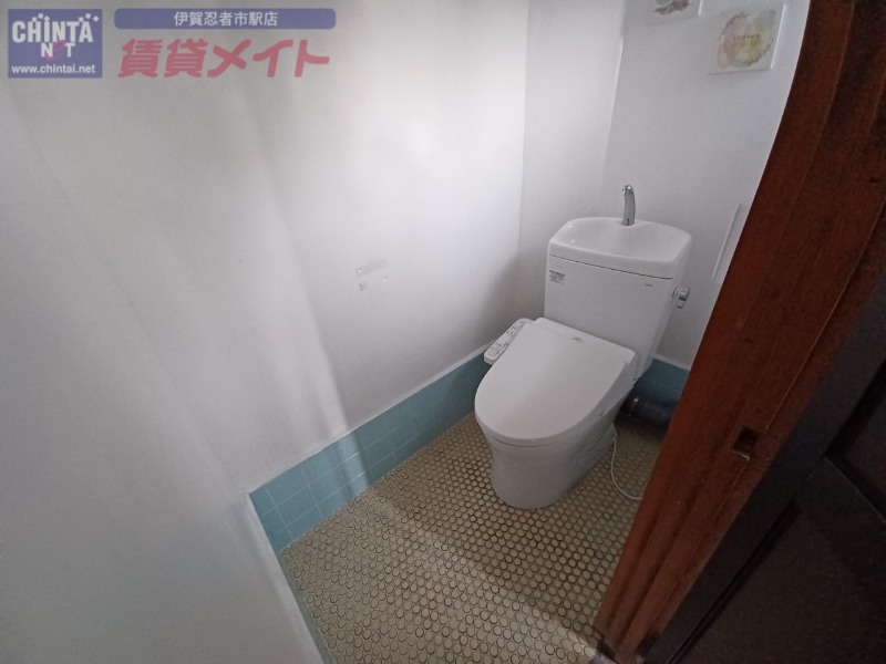 トイレ　同物件別室写真